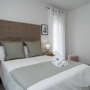 Apartamento Aac - Con Luz Propia, Amplio Y Nuevo!, Málaga